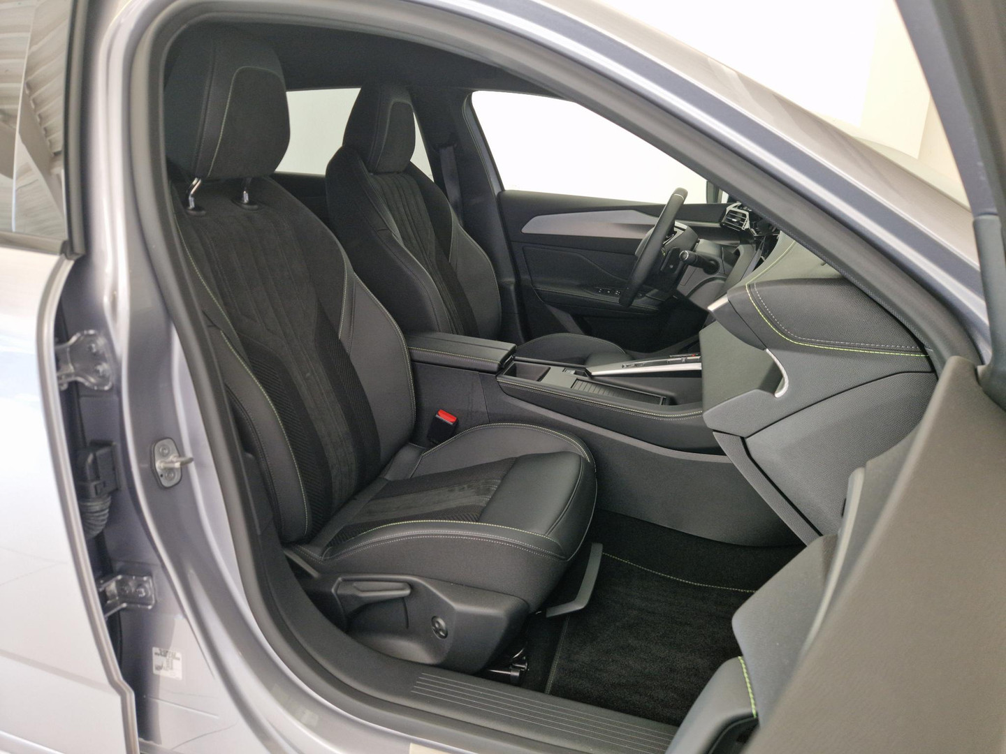 Peugeot Peugeot