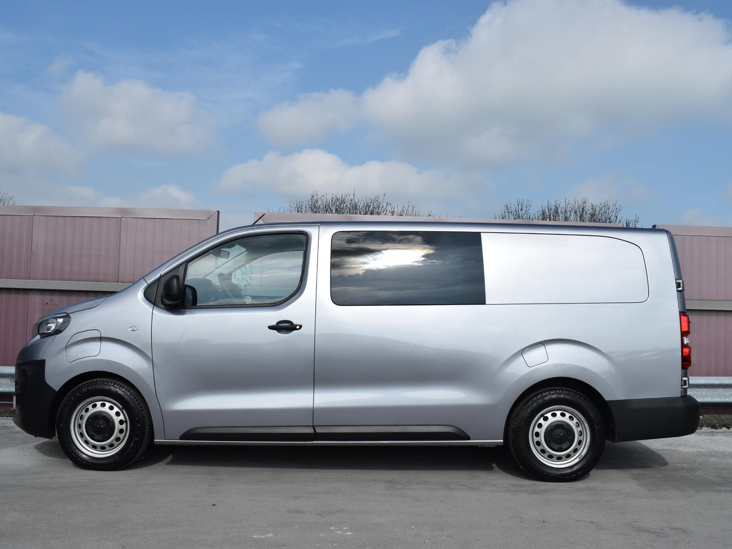 Peugeot Peugeot