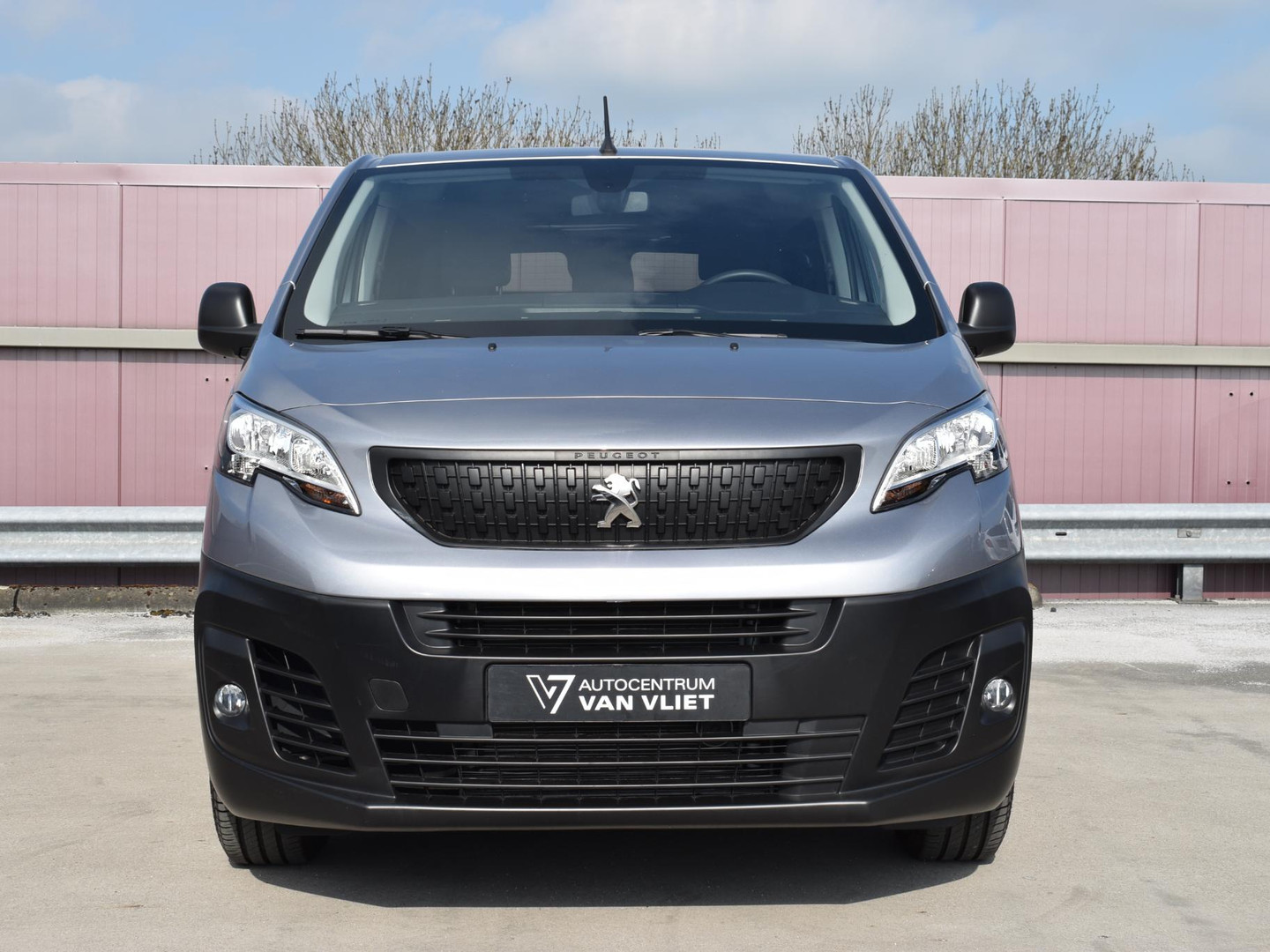 Peugeot Peugeot