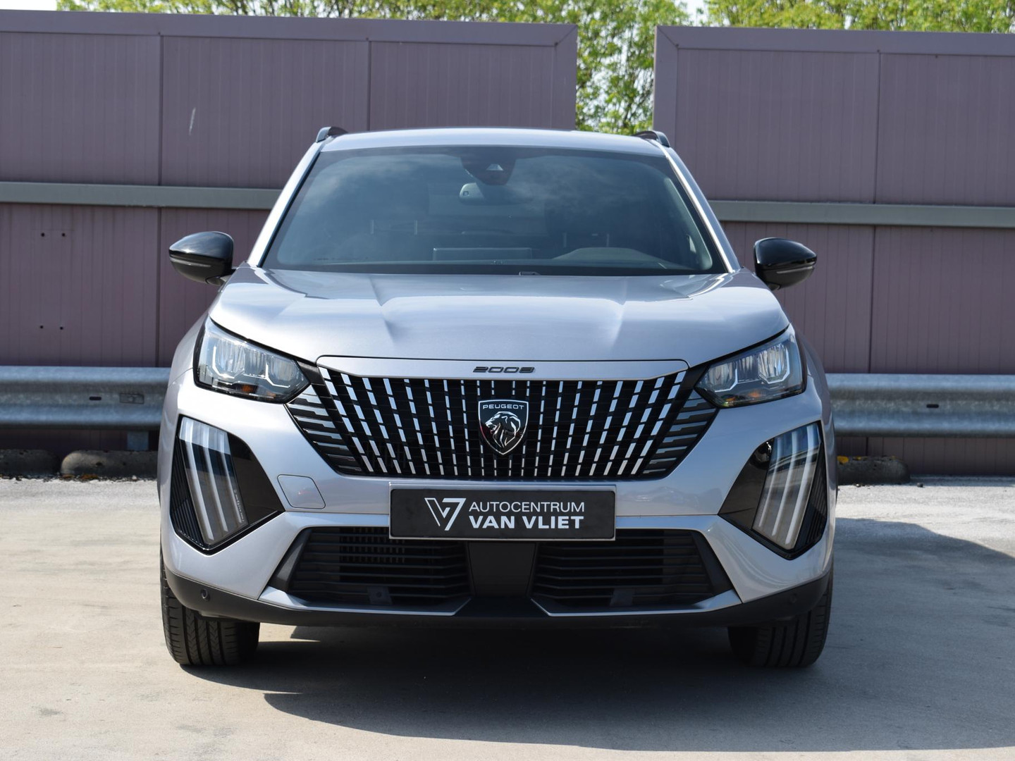 Peugeot Peugeot