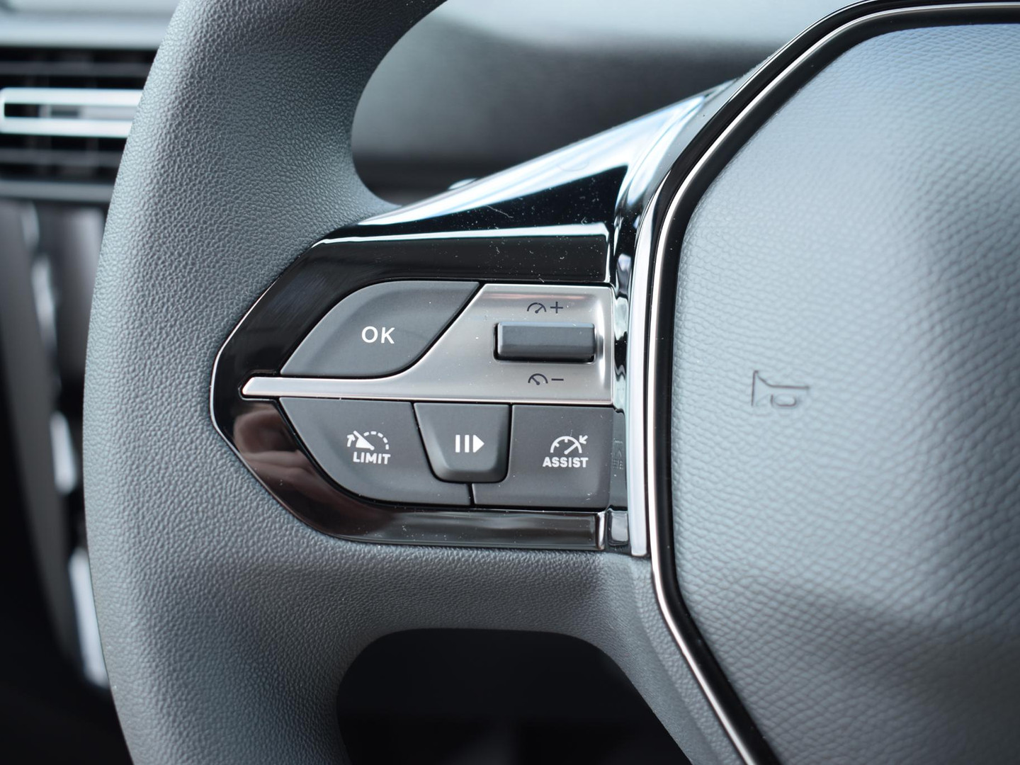 Peugeot Peugeot