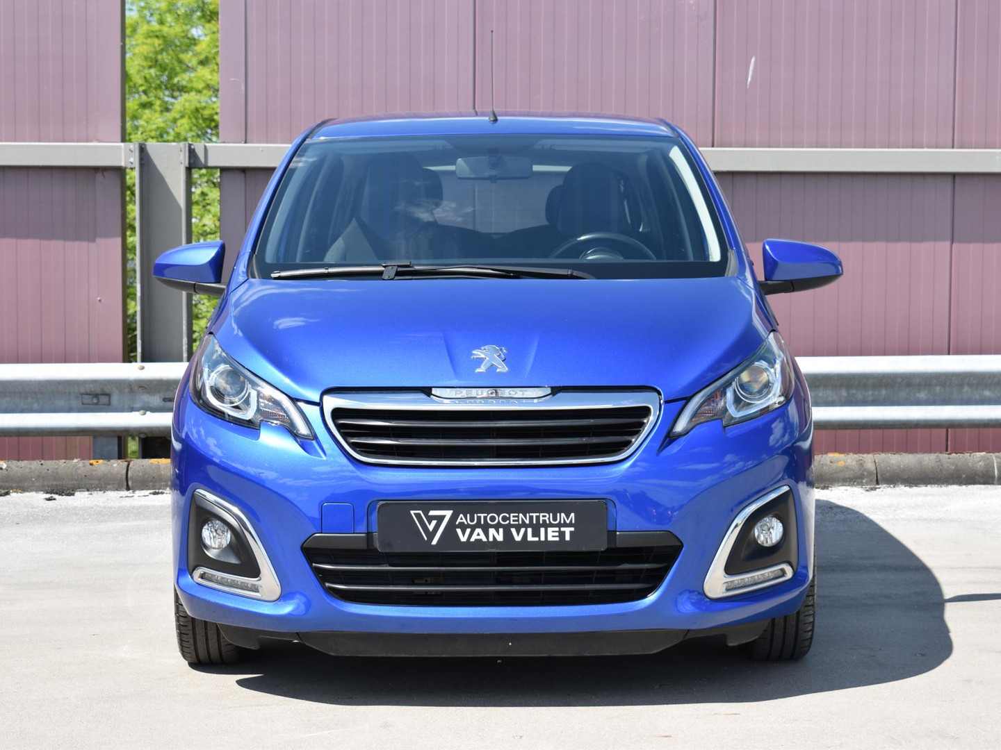 Peugeot Peugeot