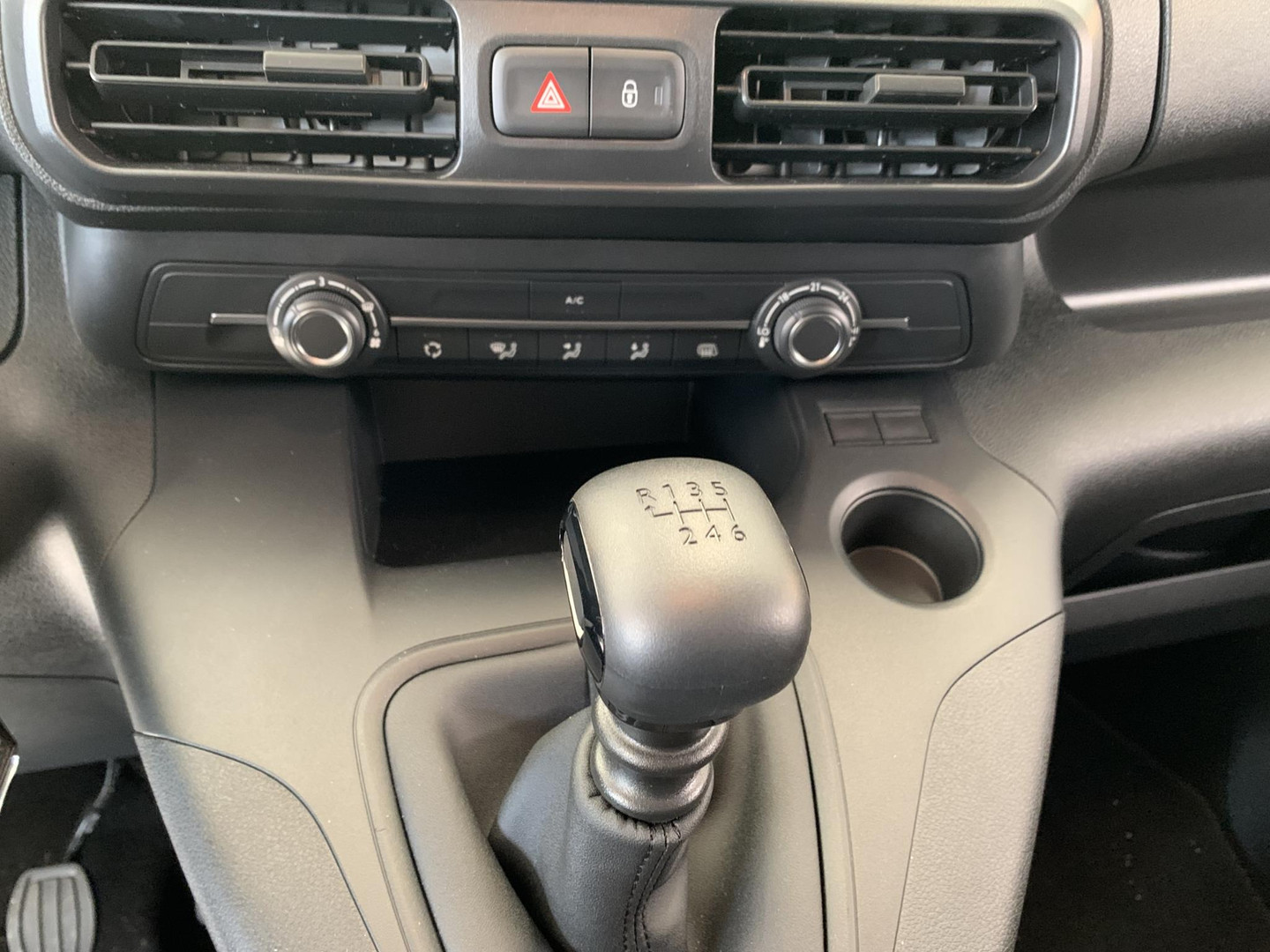 Peugeot Peugeot