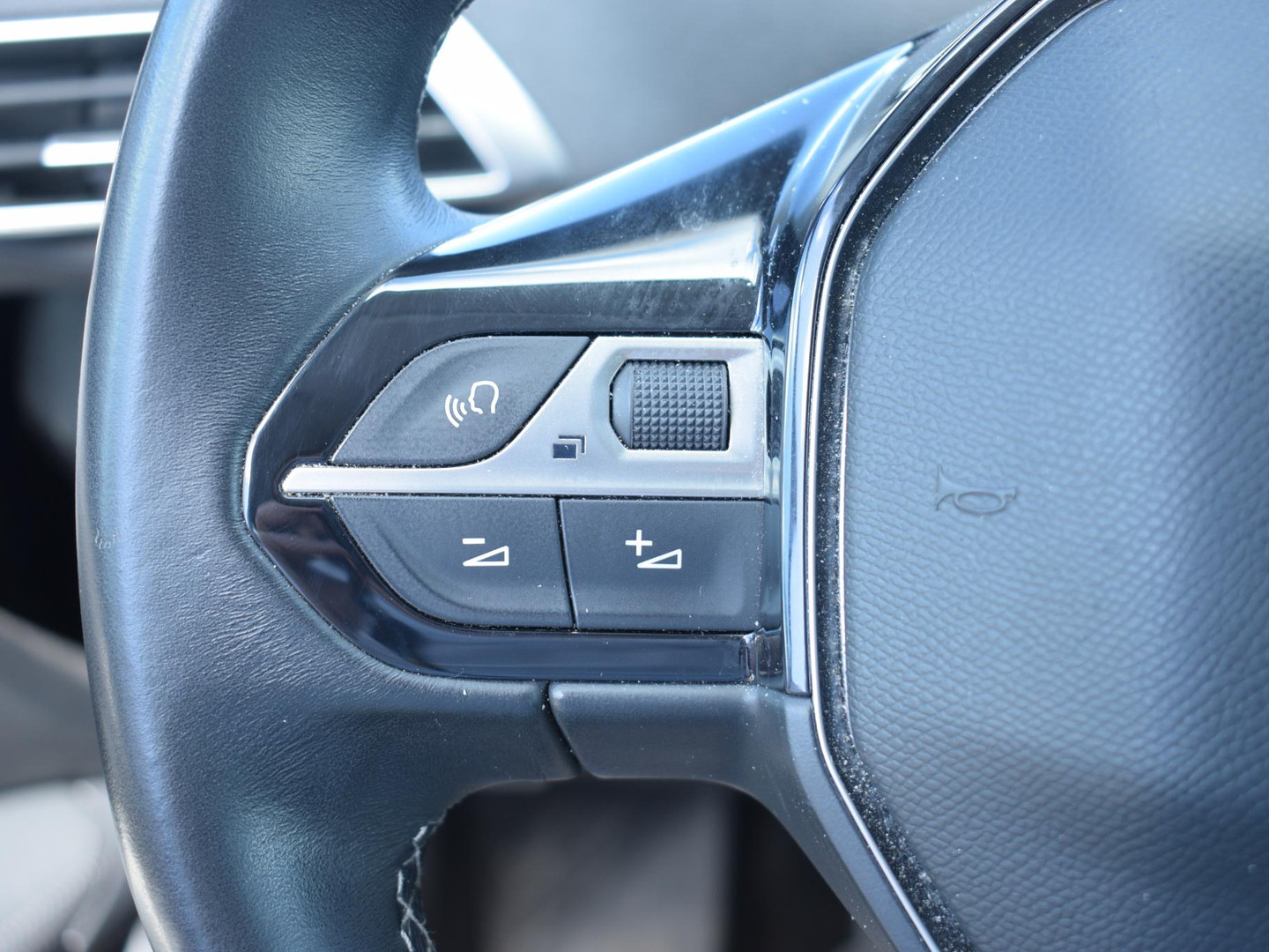 Peugeot Peugeot
