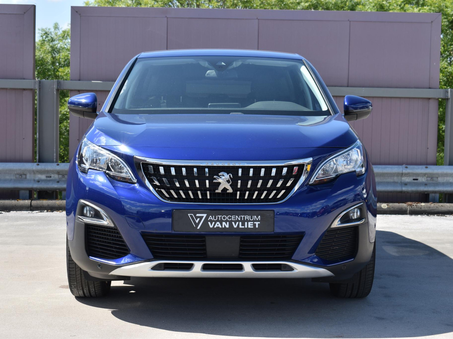 Peugeot Peugeot