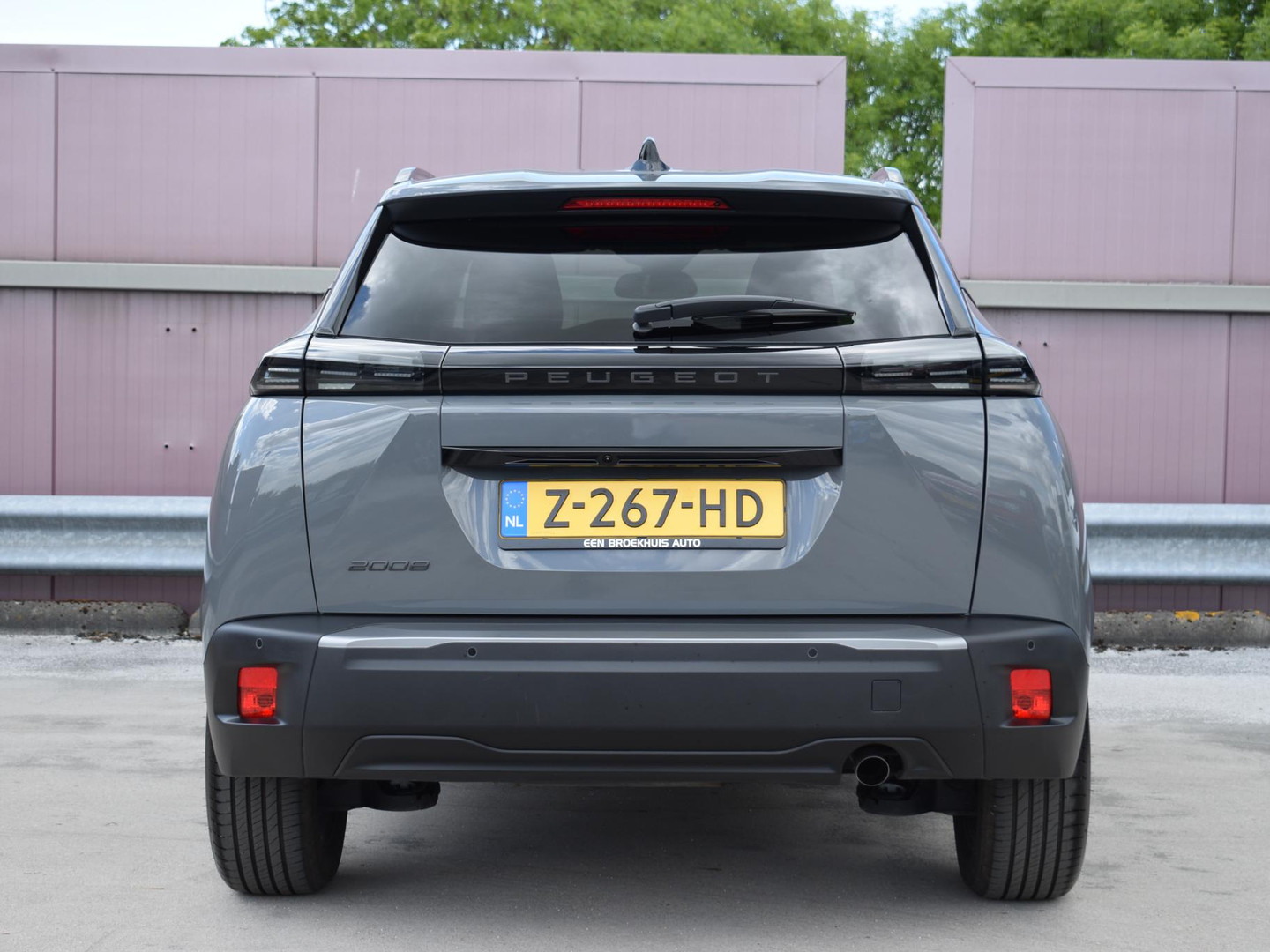 Peugeot Peugeot