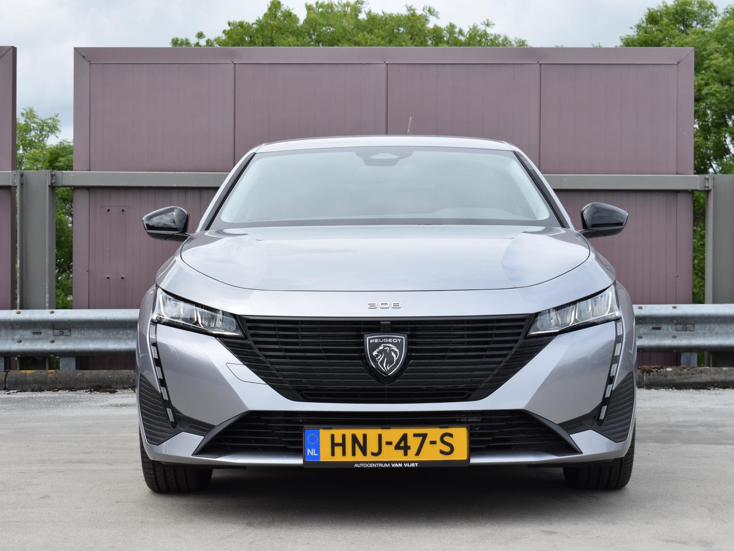 Peugeot Peugeot