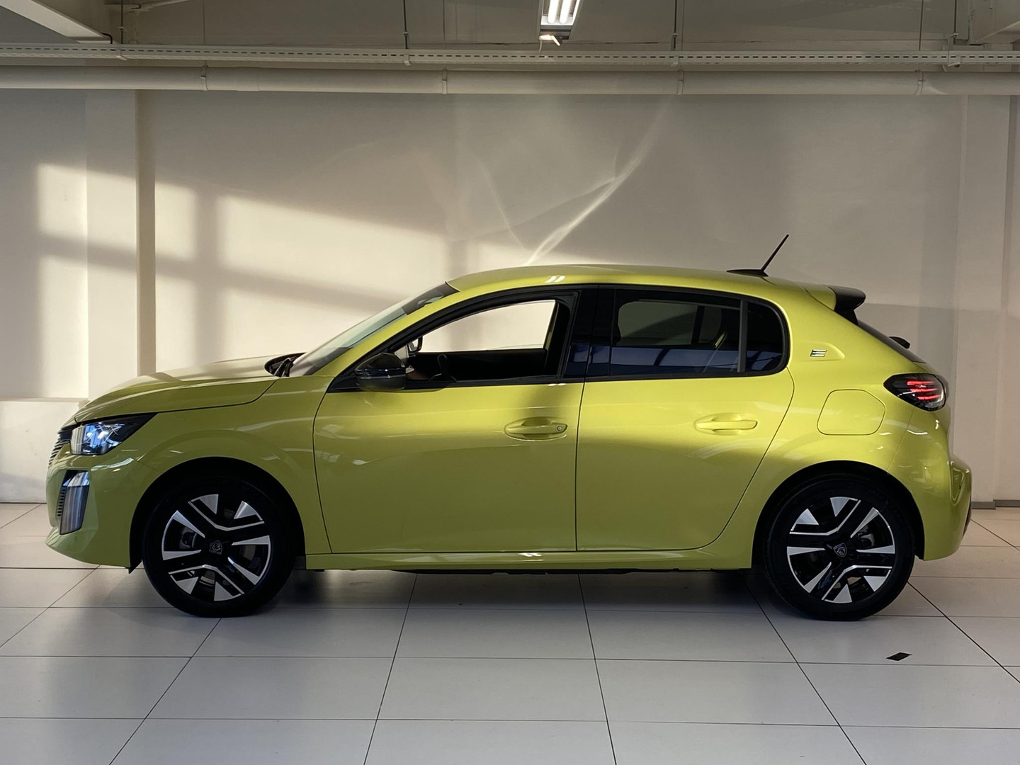 Peugeot Peugeot