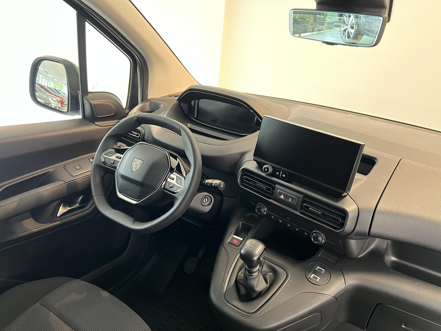 Peugeot Peugeot