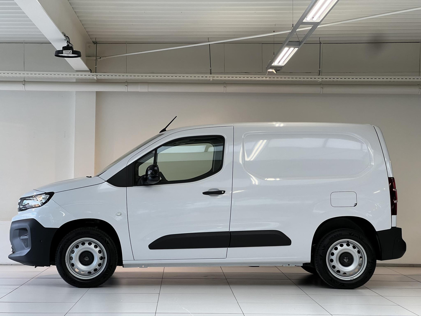 Peugeot Peugeot