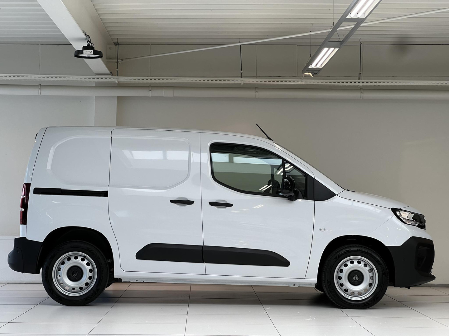 Peugeot Peugeot