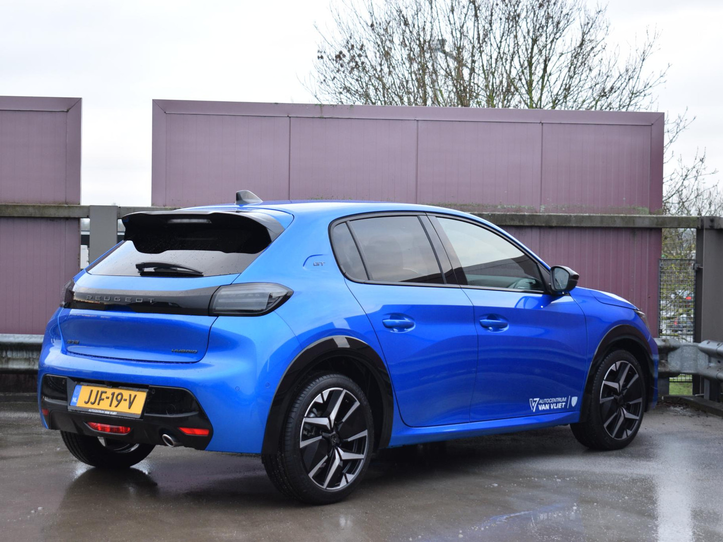 Peugeot Peugeot