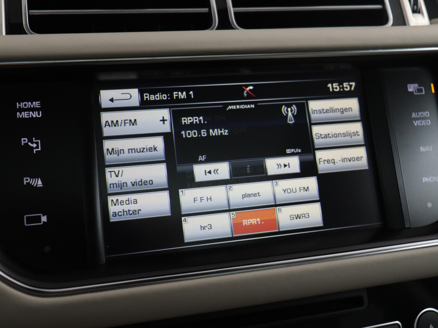 Land Rover Land Rover