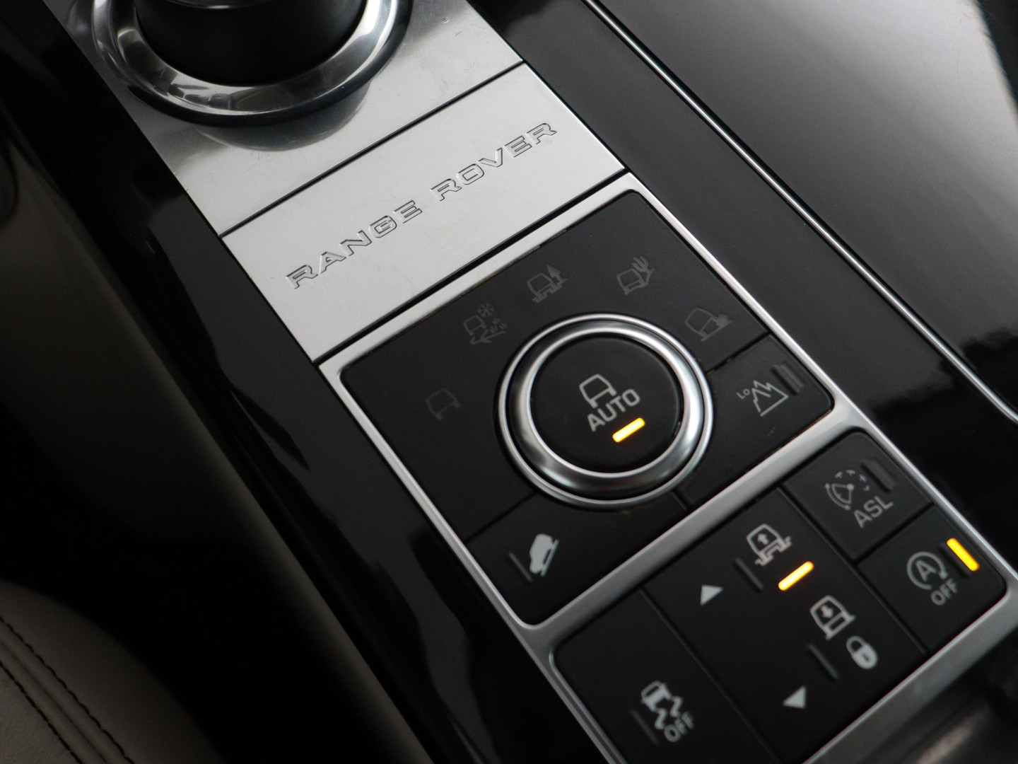 Land Rover Land Rover