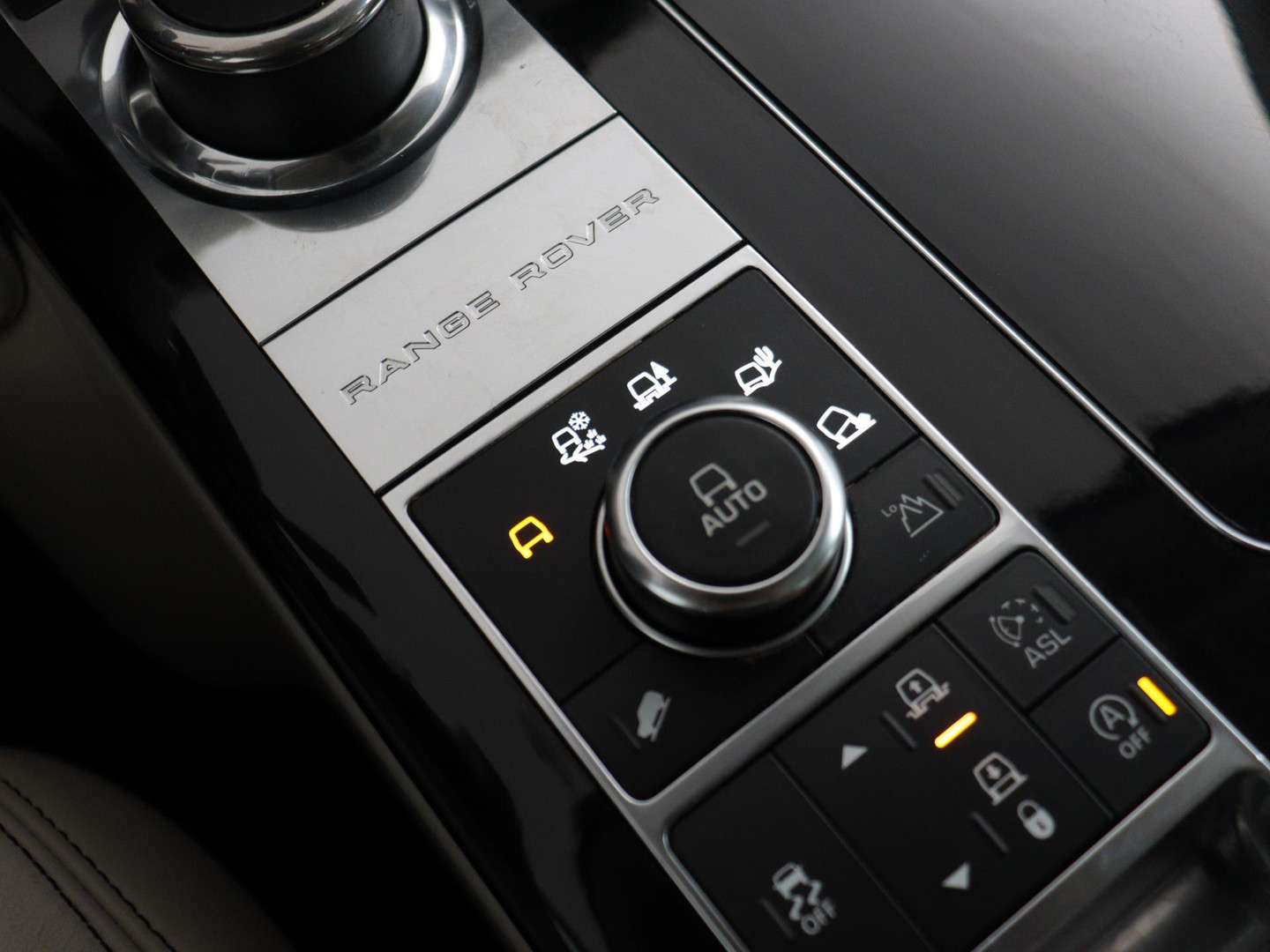 Land Rover Land Rover