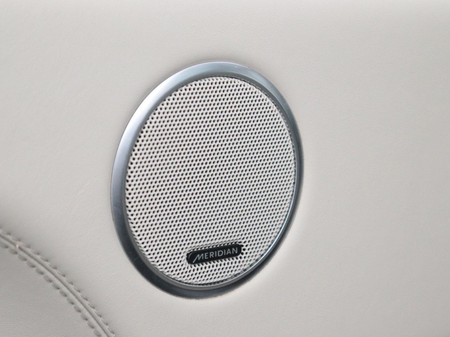 Land Rover Land Rover