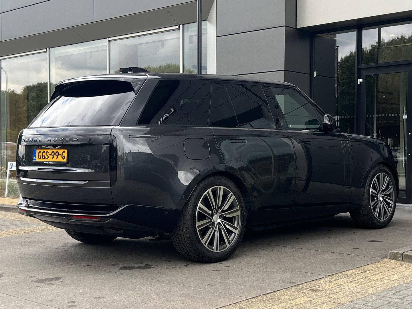 Land Rover