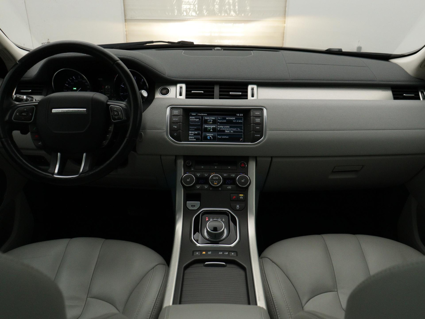 Land Rover Land Rover