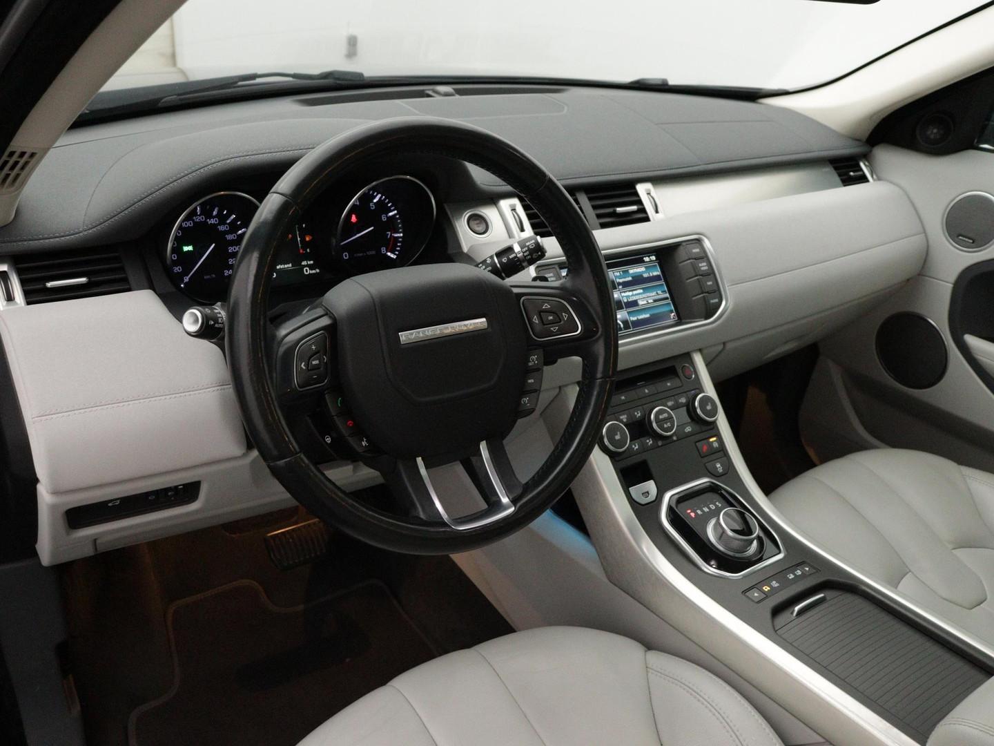 Land Rover Land Rover