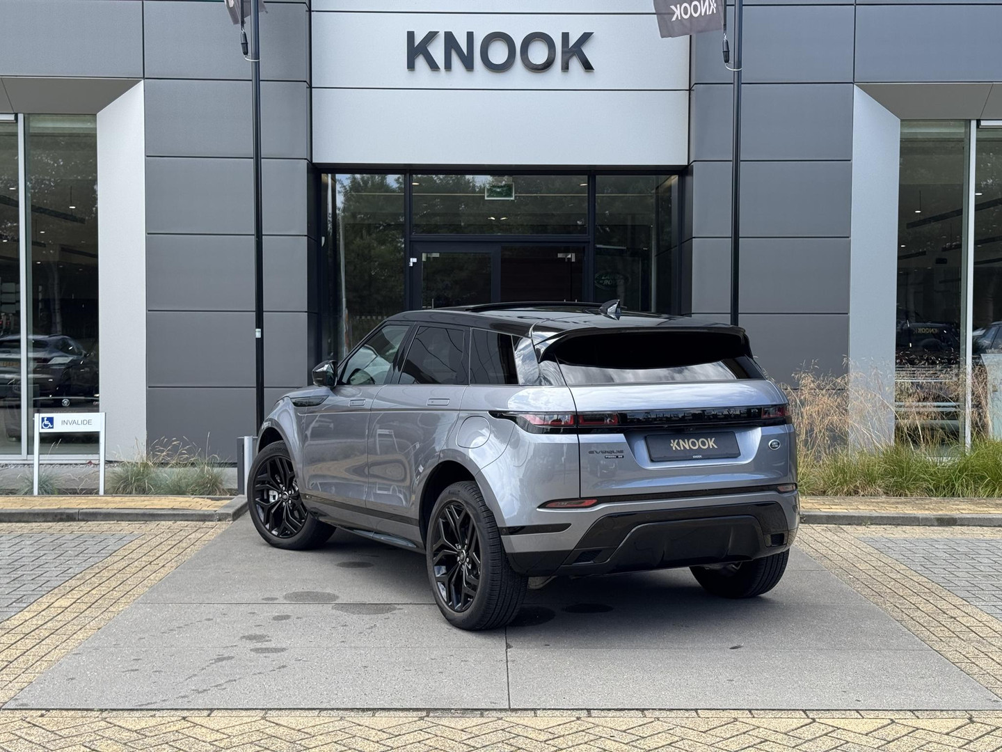 Land Rover