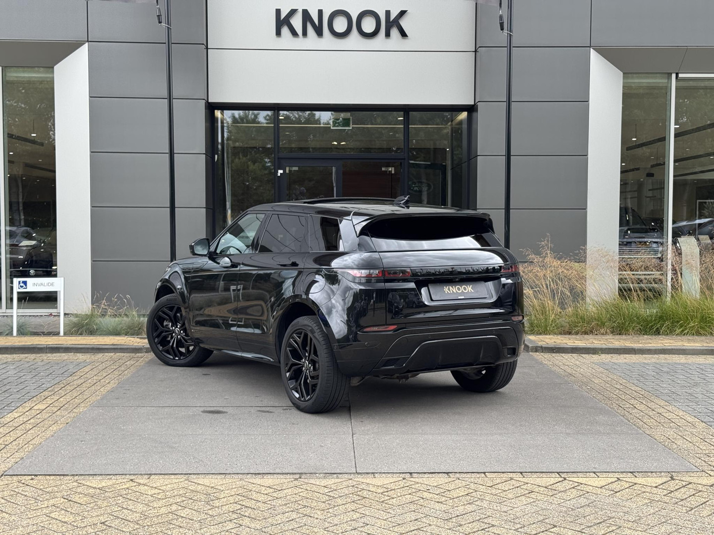 Land Rover