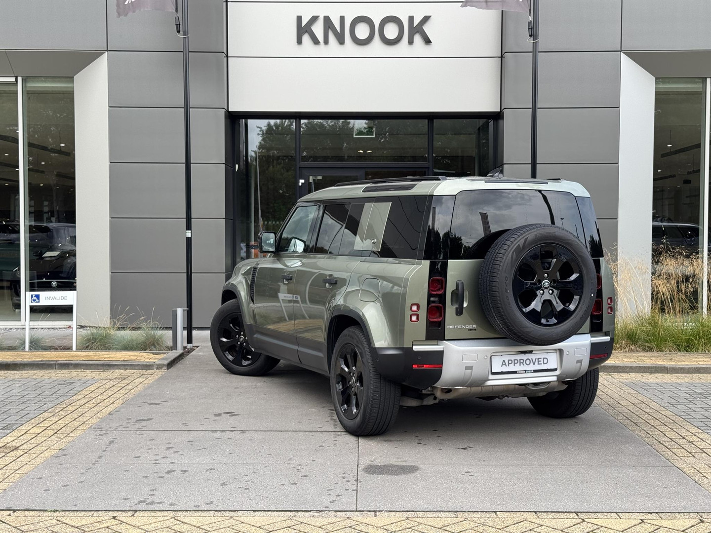Land Rover