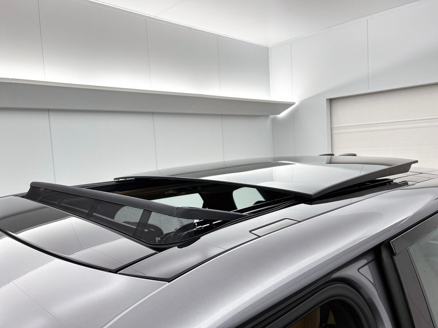 Land Rover Land Rover