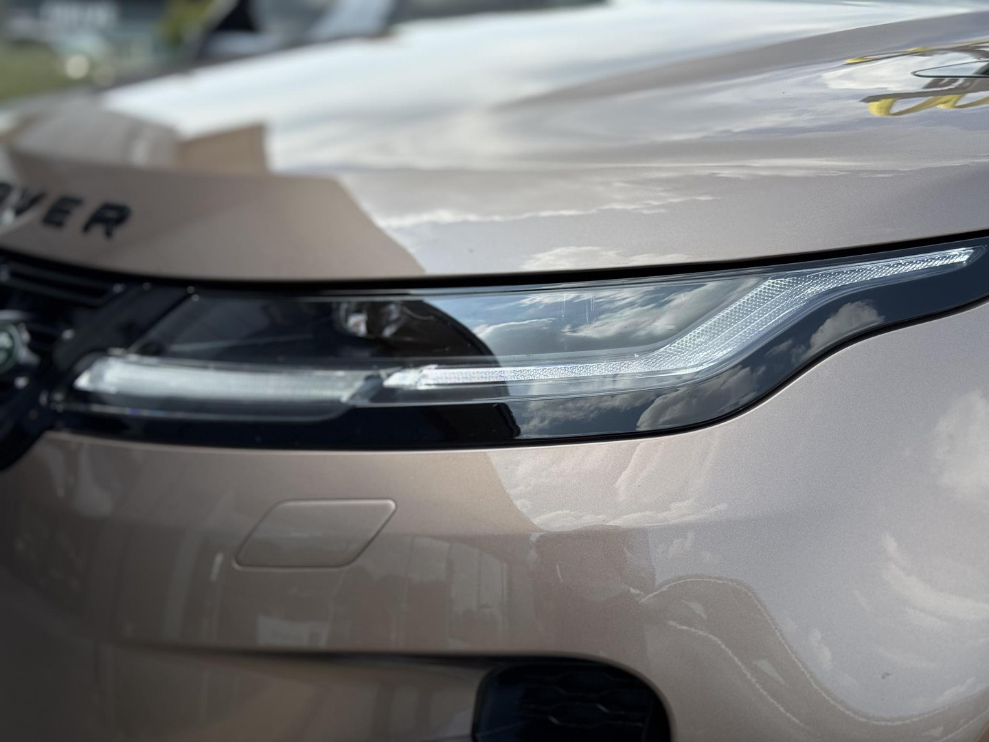 Land Rover Land Rover