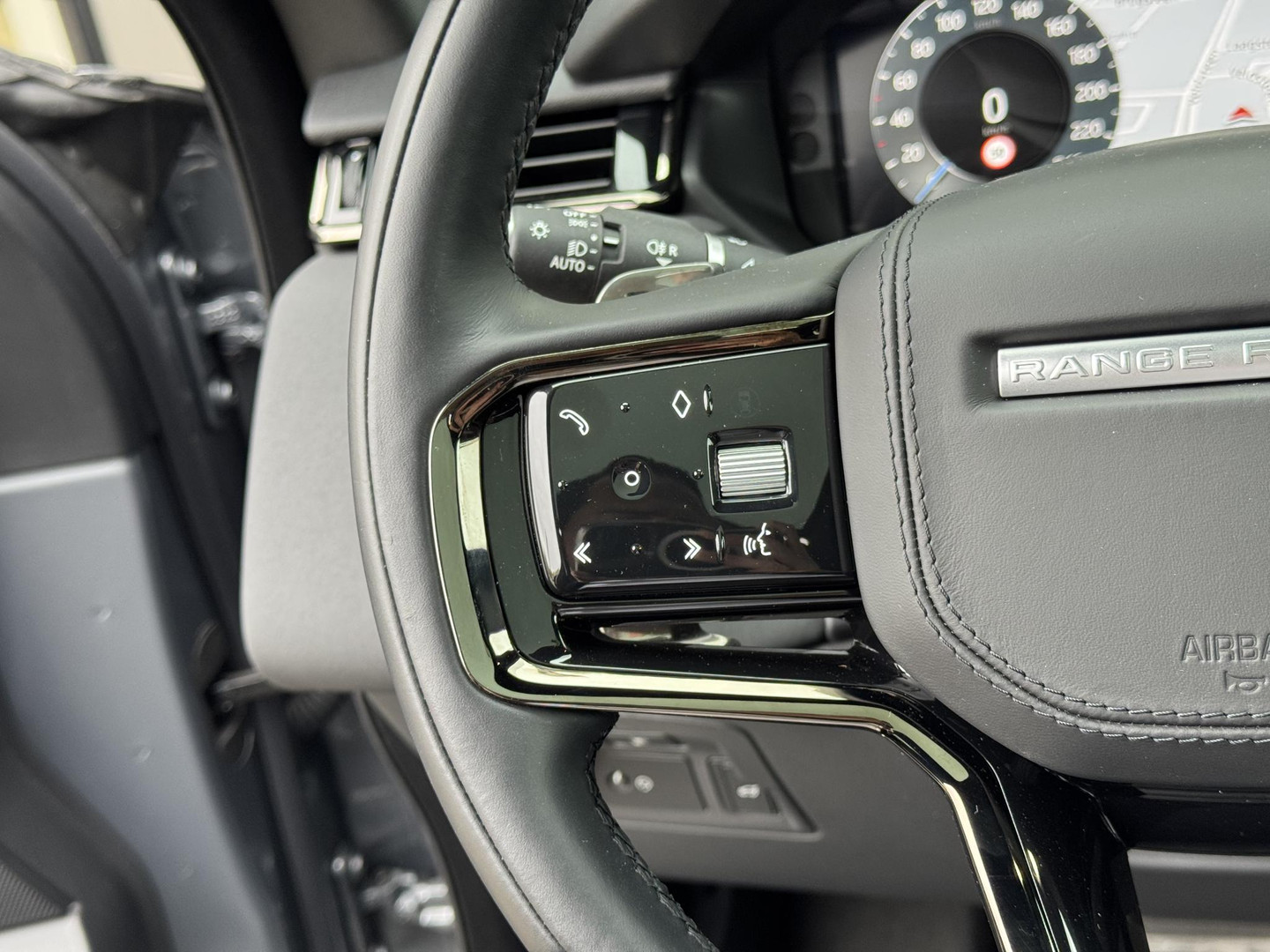 Land Rover Land Rover