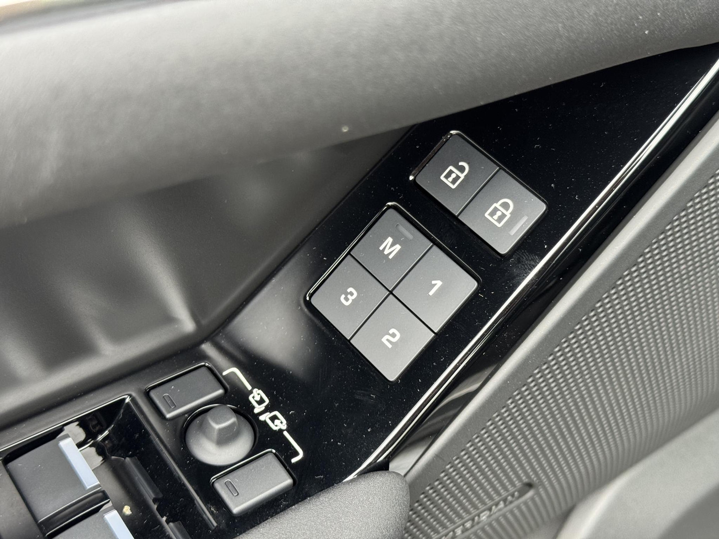 Land Rover Land Rover