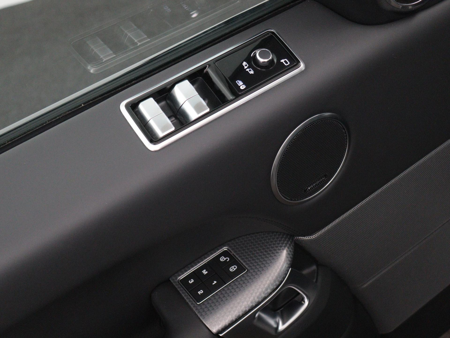 Land Rover Land Rover