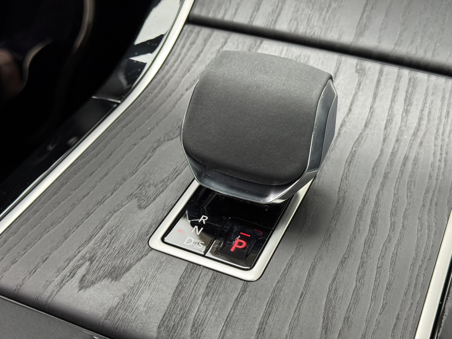 Land Rover Land Rover