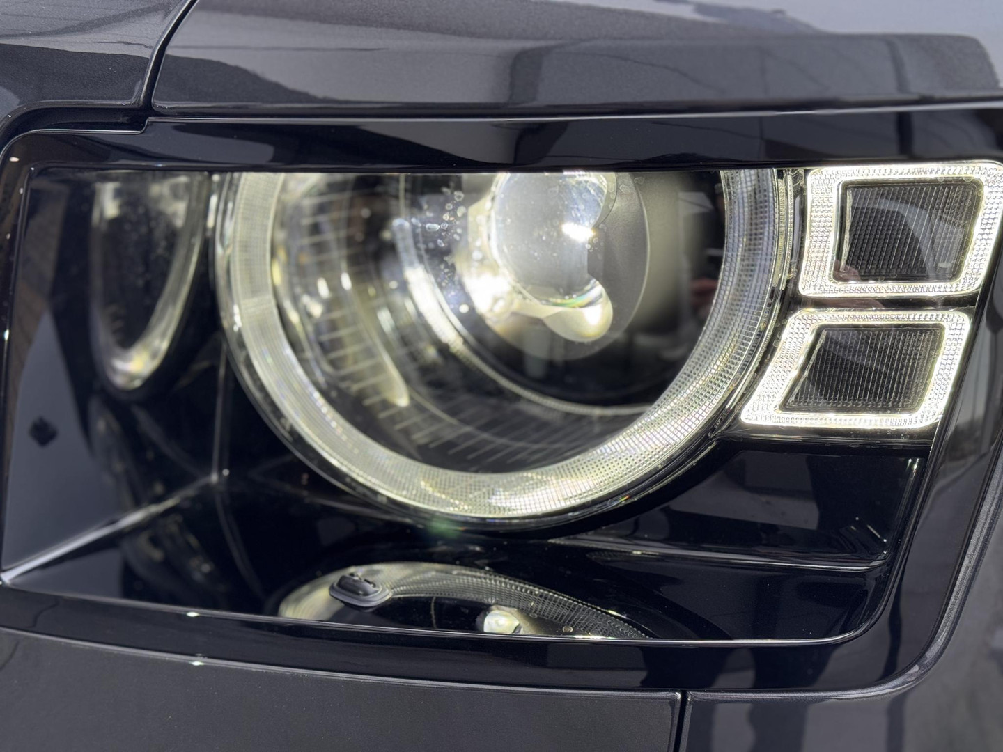 Land Rover Land Rover