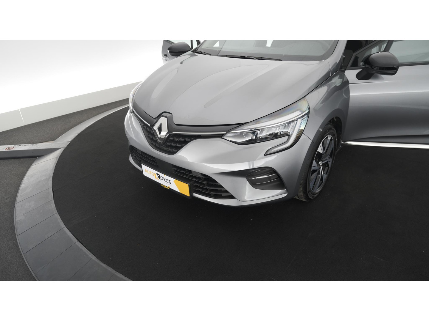Renault Renault