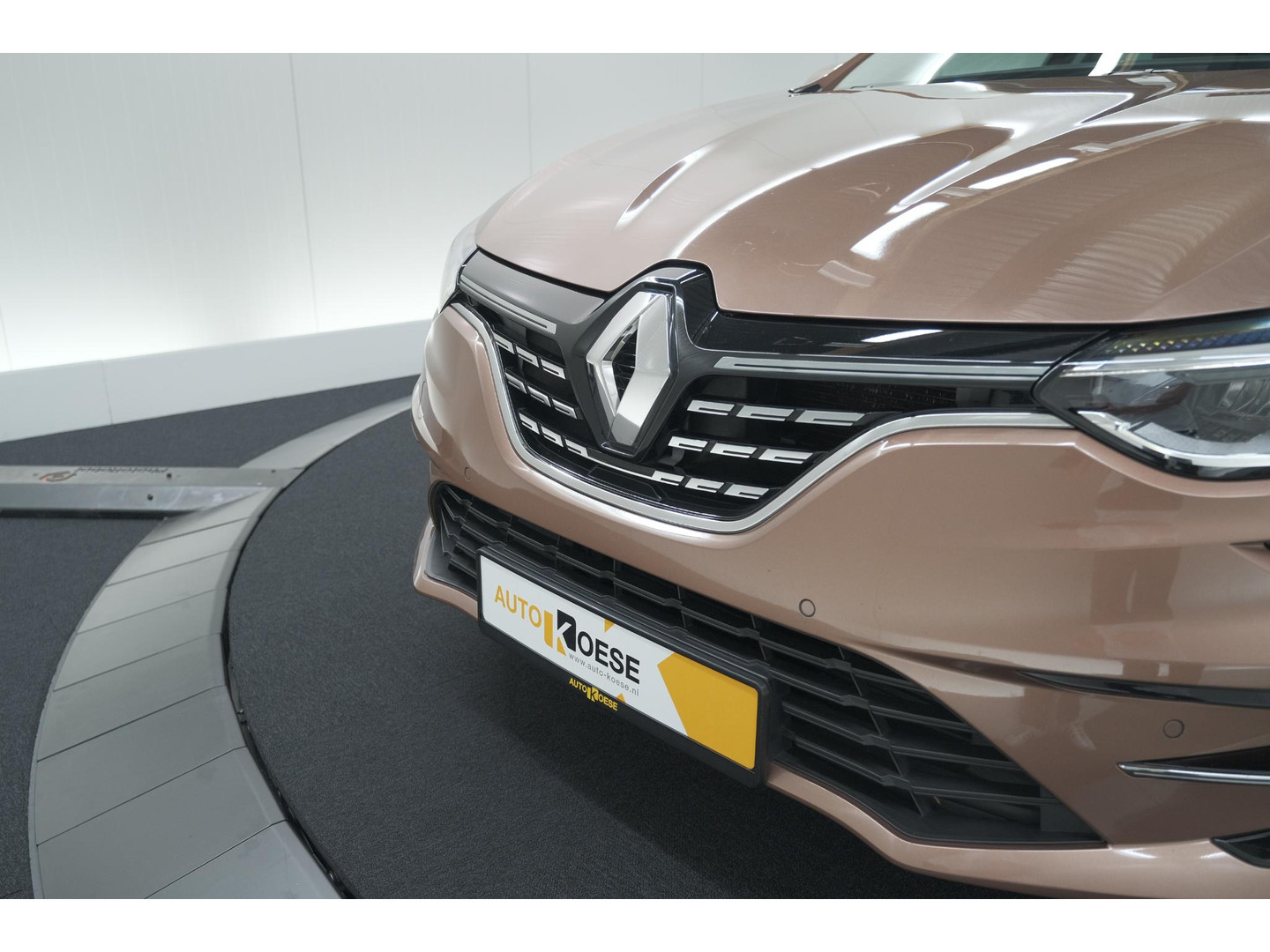 Renault Renault