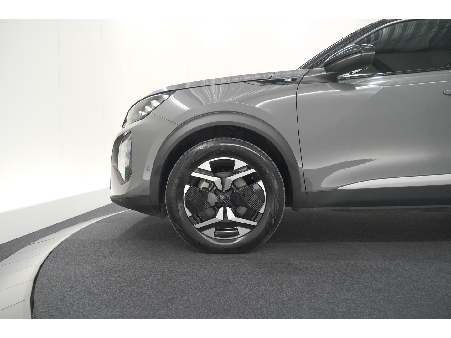 Peugeot Peugeot