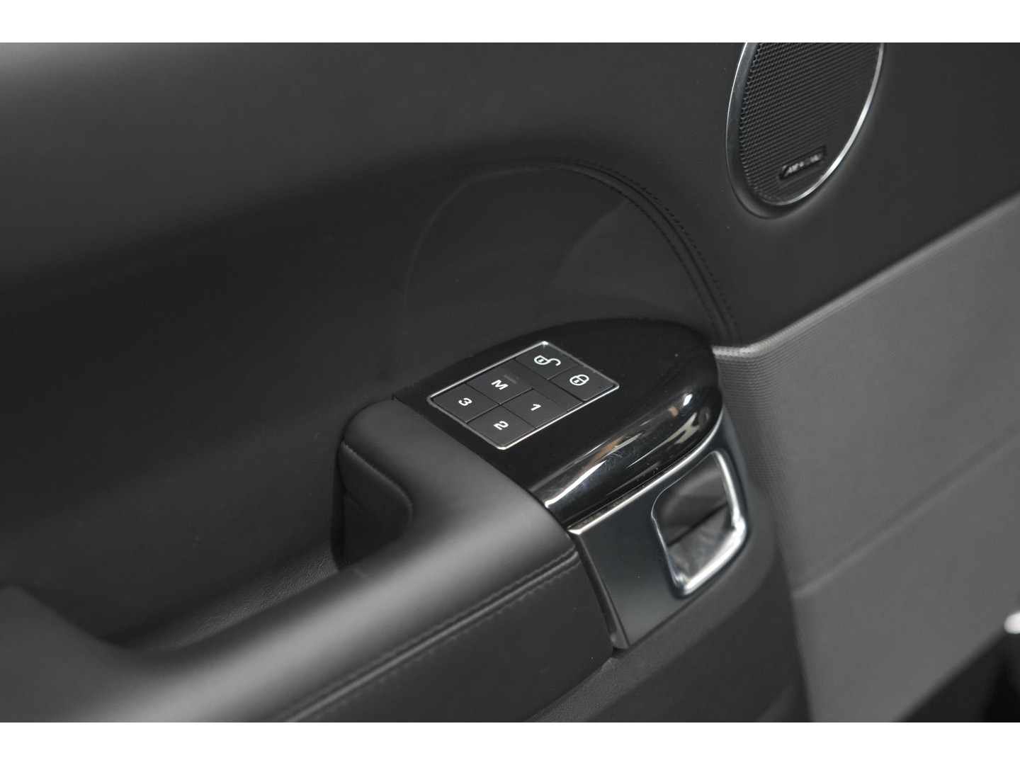 Land Rover Land Rover