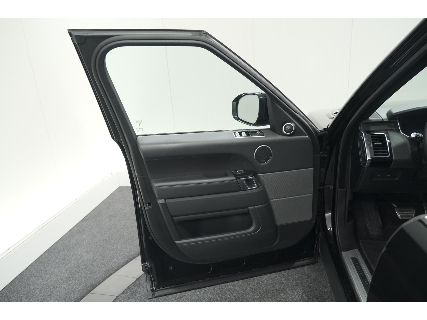 Land Rover Land Rover