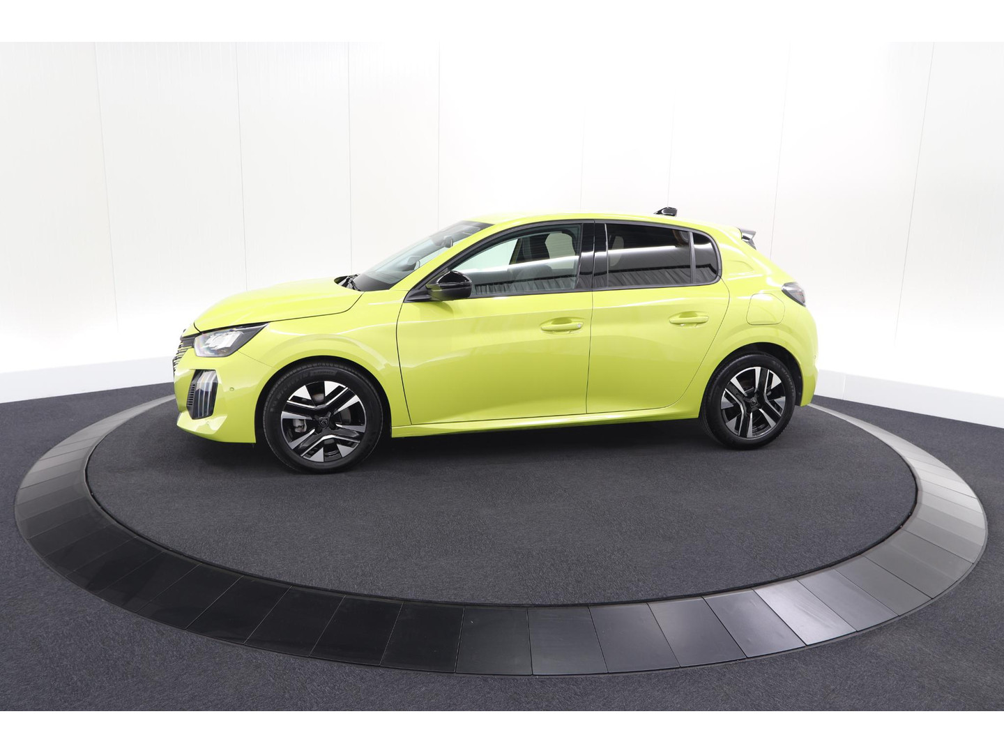 Peugeot Peugeot