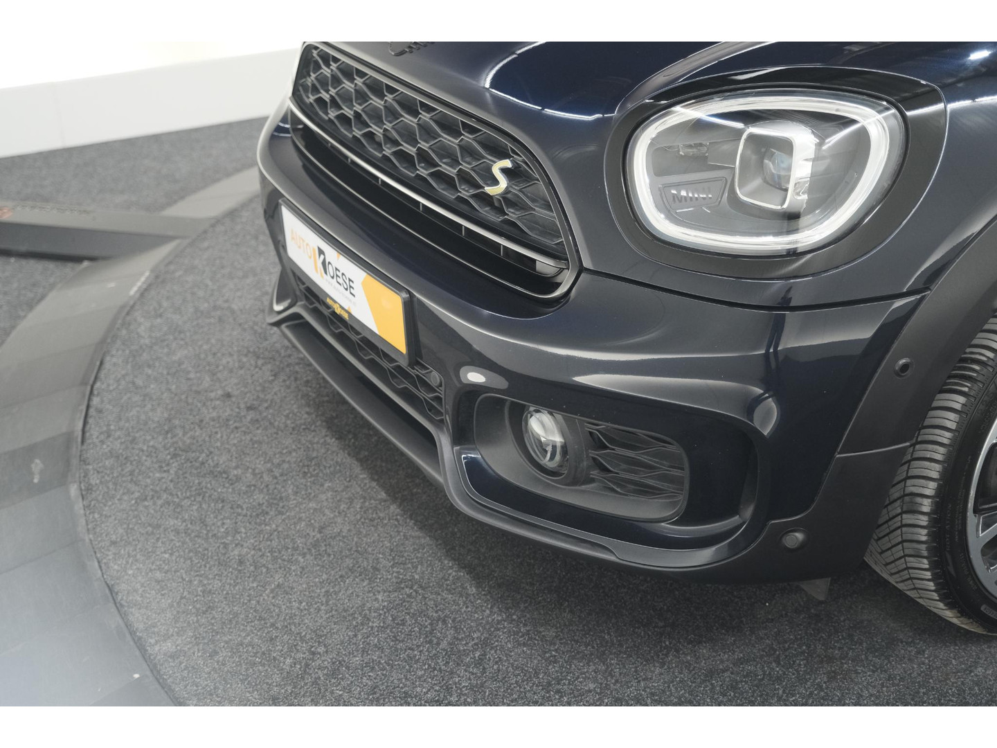 MINI