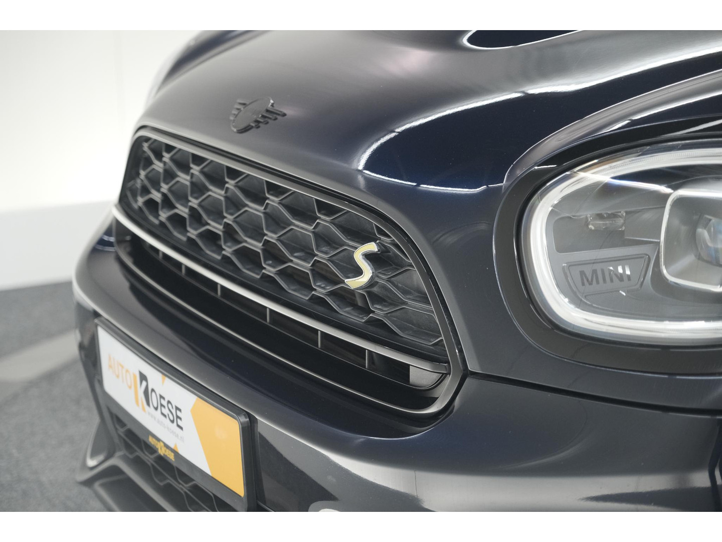 MINI