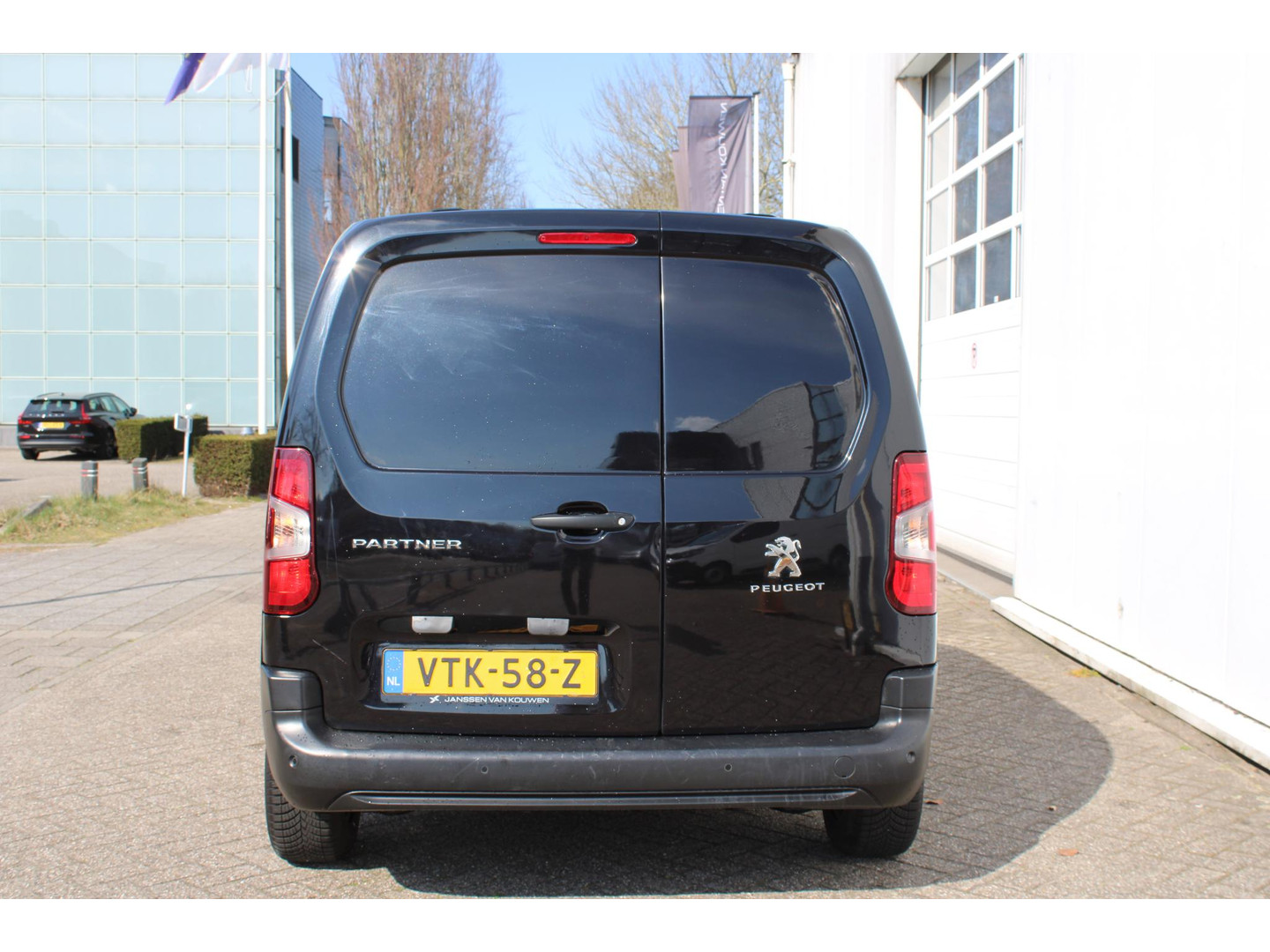Peugeot Peugeot