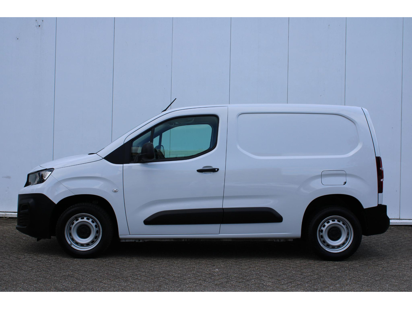 Peugeot Peugeot
