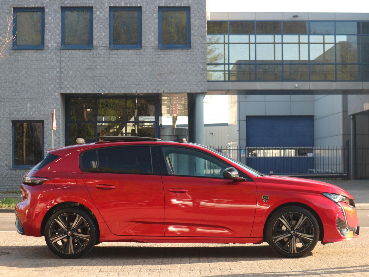 Peugeot Peugeot