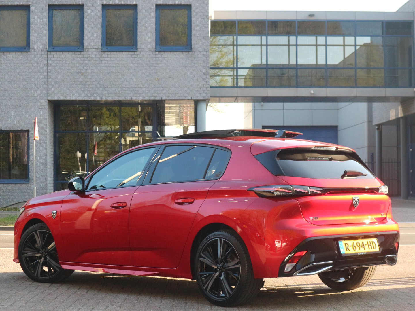Peugeot Peugeot
