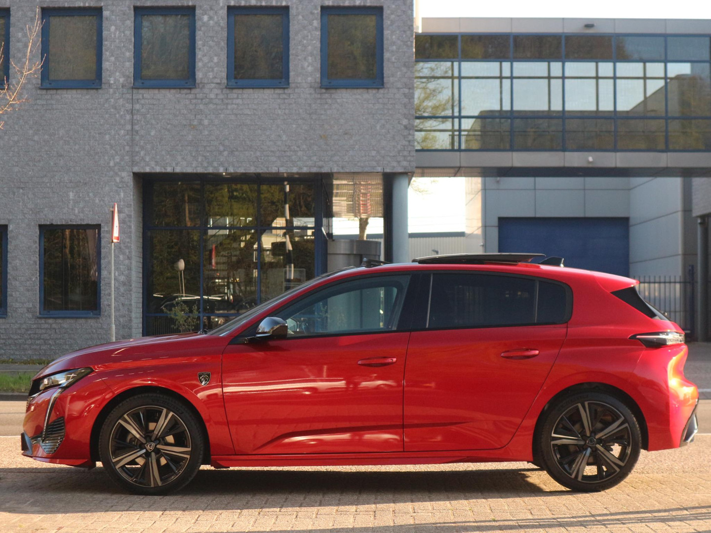 Peugeot Peugeot
