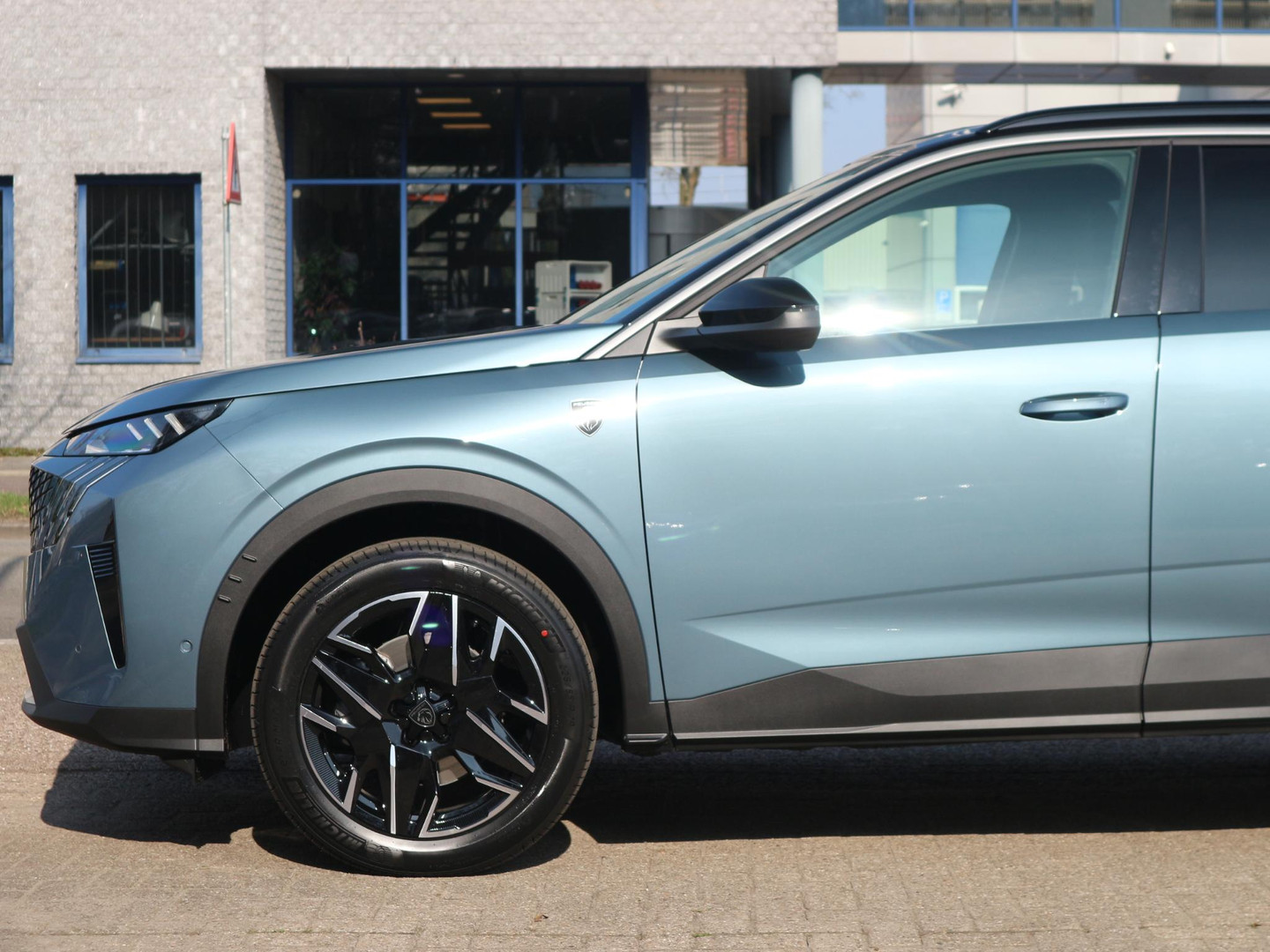 Peugeot