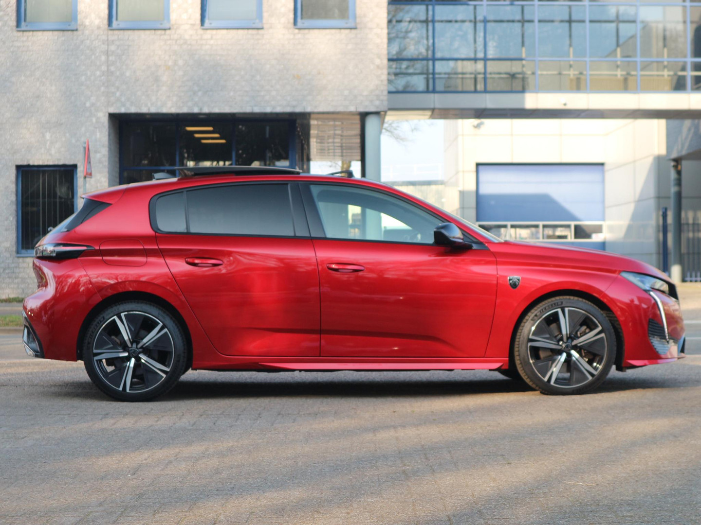 Peugeot Peugeot