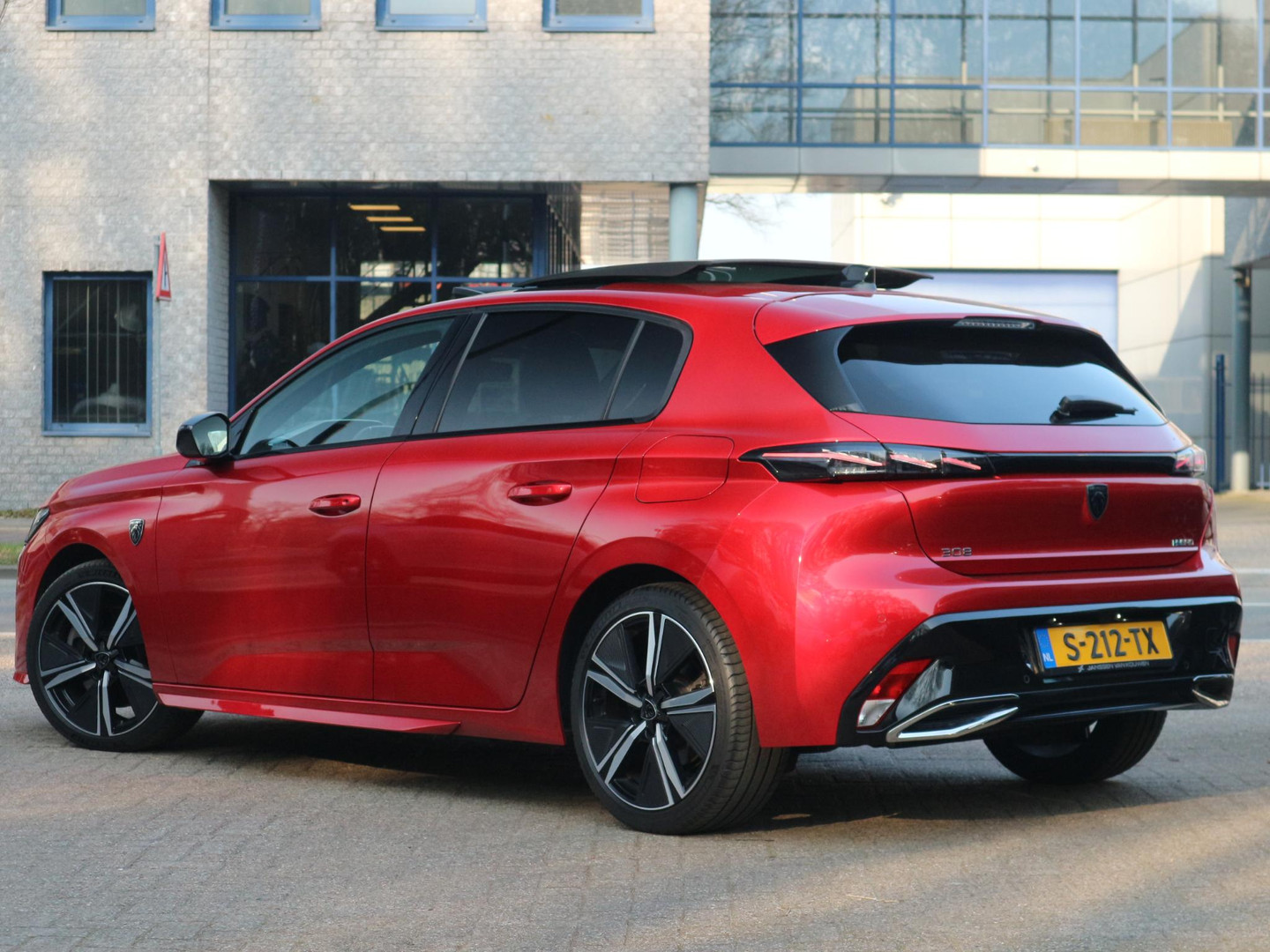 Peugeot Peugeot