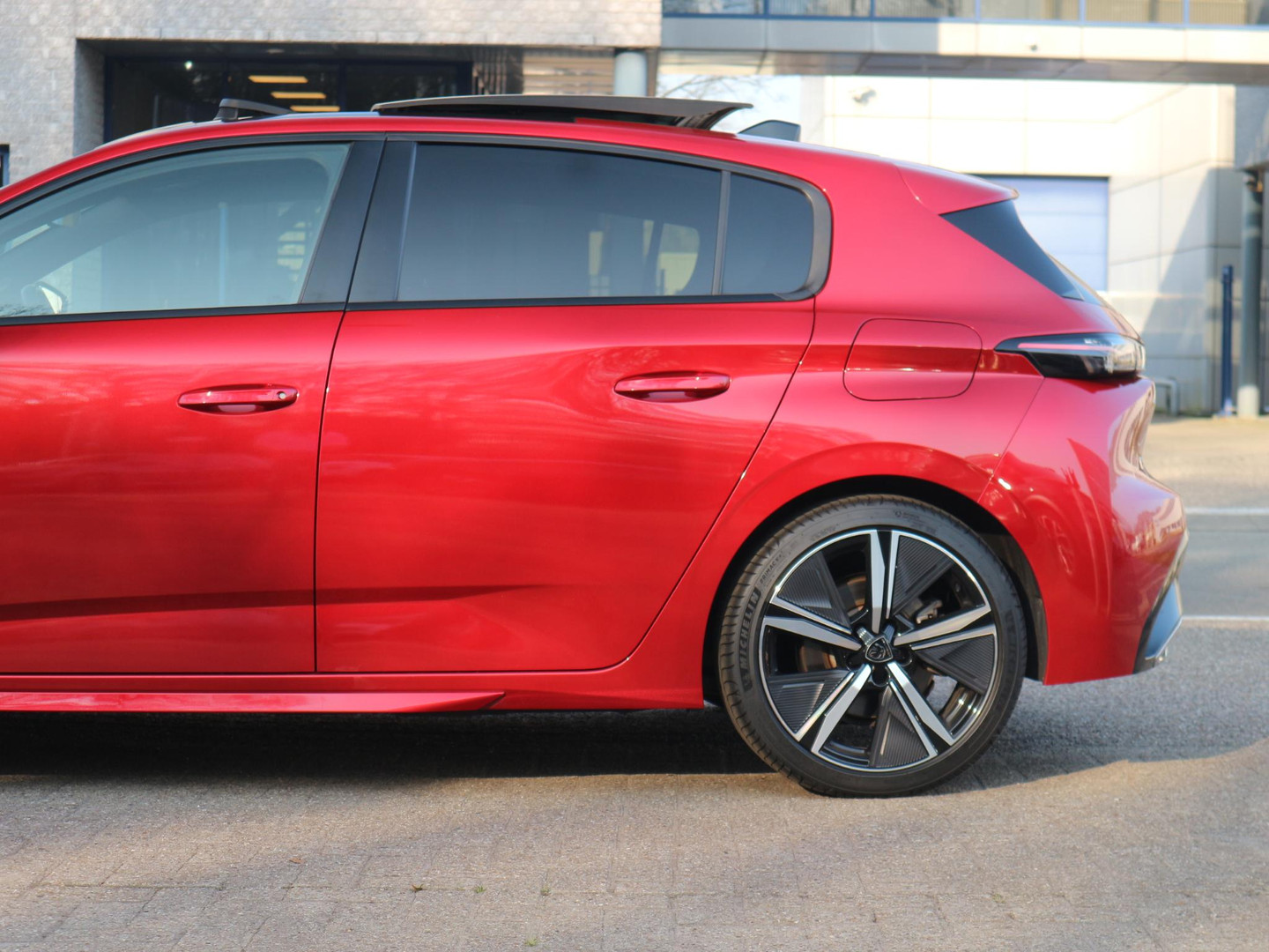 Peugeot Peugeot
